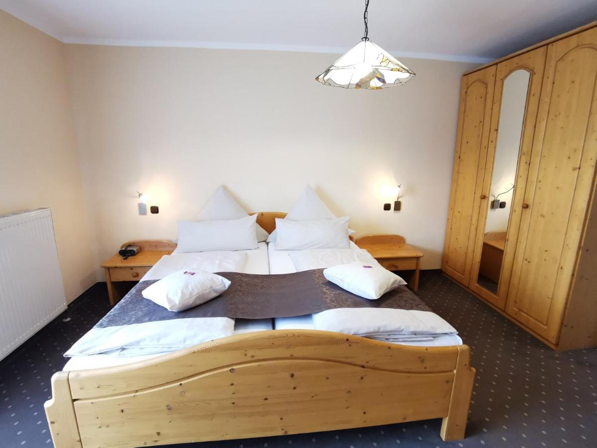 Gaestehaus Koeglmaier Kelheim Esterno foto